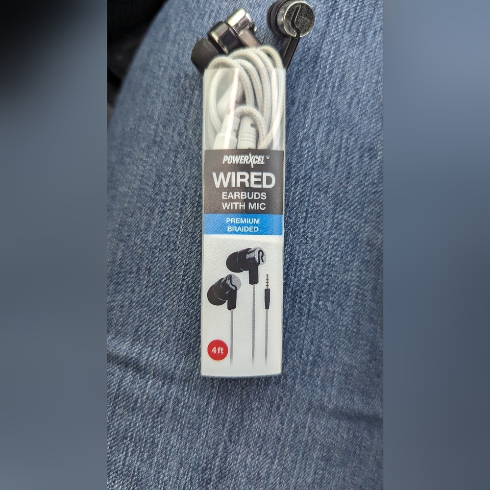 NWT-PowerXcel brand, gray, 4ft., Braided, wired, ear buds with mic